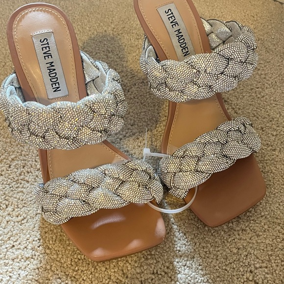 Steve Madden Shoes - clearance 🔥 Steve Madden size 5.5